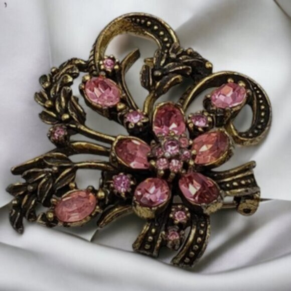 Vintage Signed Coro Flower Brooch Pink Gold Tone - Picture 2 of 14
